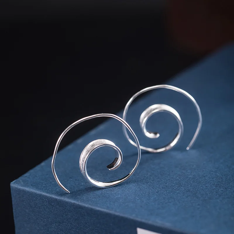 

S925 Sterling Silver Simple National Style Leaf Earrings Women's Fashion Design Geometric Circle Earrings Jewelry Accessories