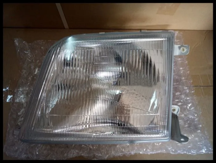 

eOsuns headlights assembly glass front lights for toyota prado land cruiser 3400 lc90 2700 RZJ95 1997 98 99, 2pcs