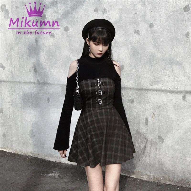 Женские мини платья в клетку черного и серого цвета на весну осень стиле панк без
