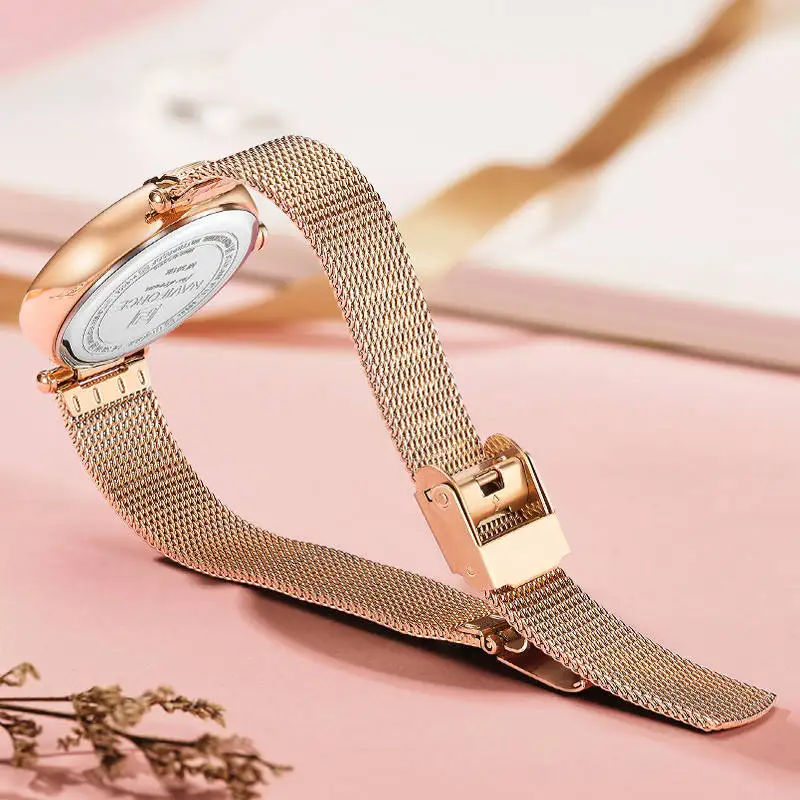 2021 New NAVIFORCE Women’s Watches Business Sport Waterproof With Diamonds Quartz Standard Stainless Steel Ladies Clock Watches