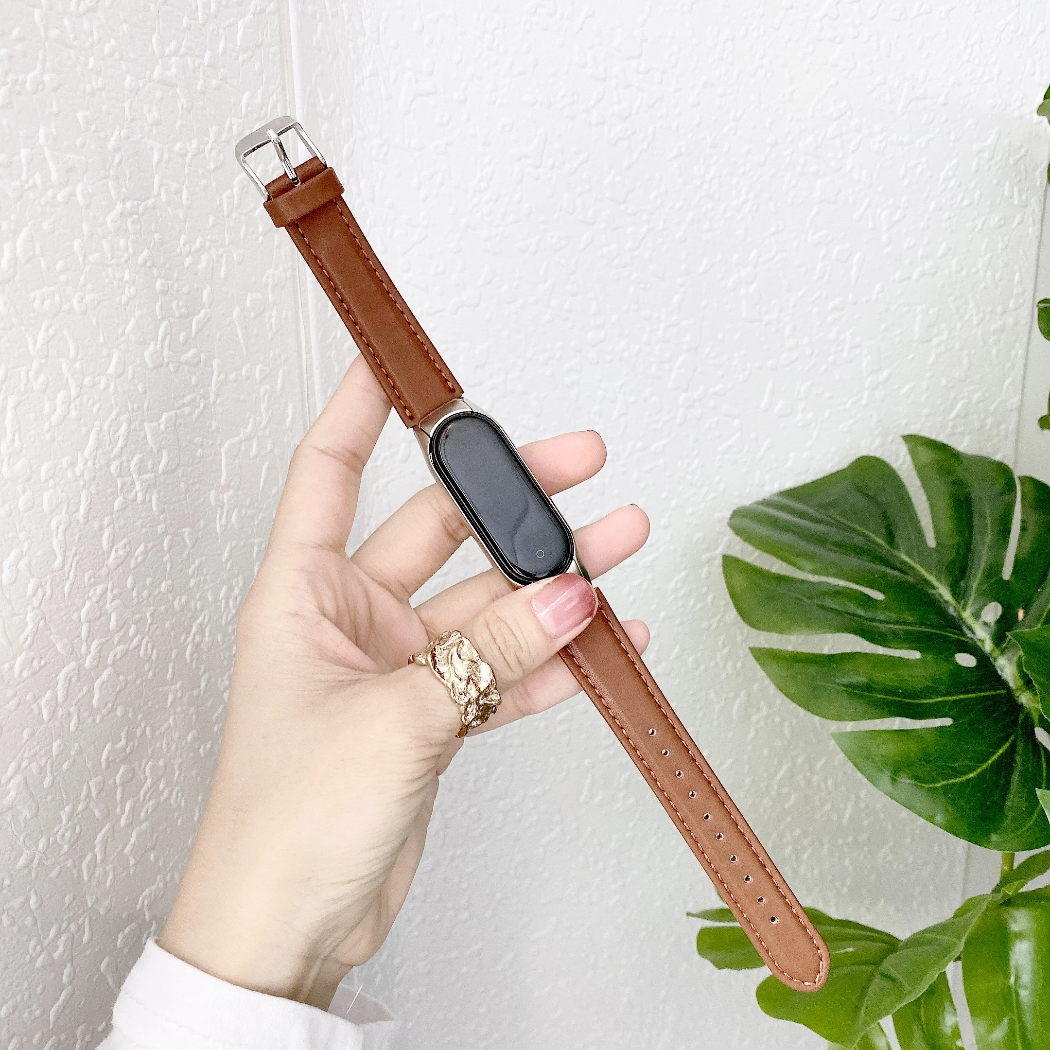 

Strap for Mi Band 5 bracelet Mi Band 4 Leather Wristbands Replacement Adjustable Strap for Xiaomi Mi band 3 4 5 Bracelet Strap
