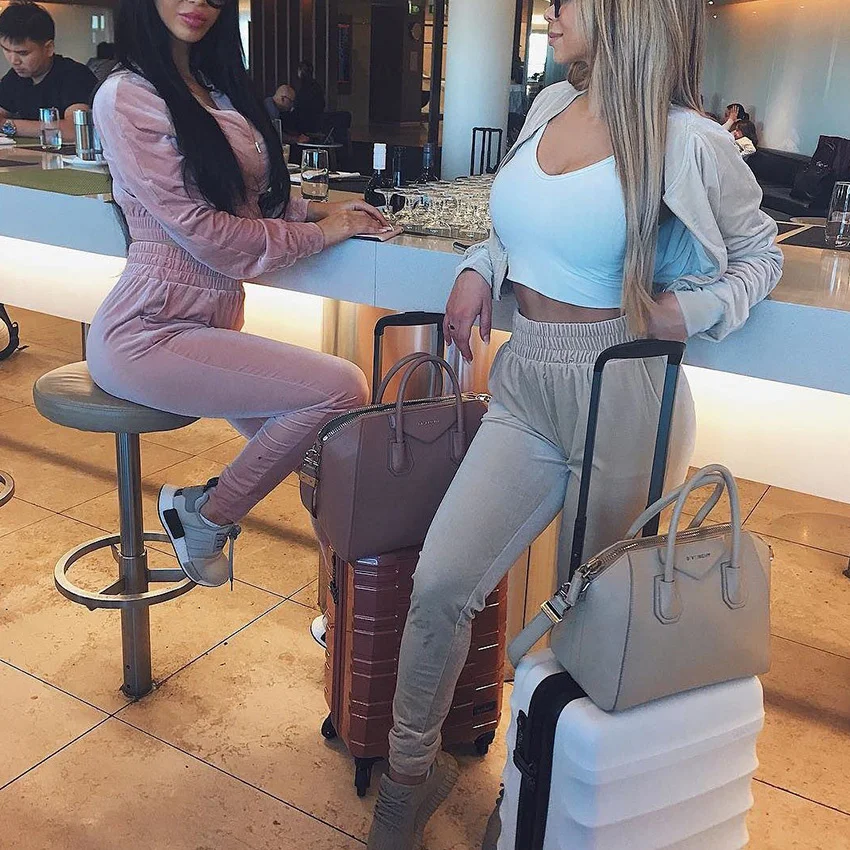 

2020 Women Summer velvet Casual zipper Fashion Tracksuit Long Sleeve Sweatshirt Top +Pants Streetwear Suit Women Sets Outfits