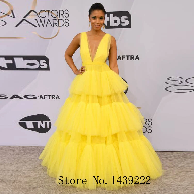 

Yellow Sofuge V Neck Evening Dresses Prom Simple Tulle Tiered Pleat Vestidos De Fiesta De Noche Robe De Soiree Plus Size