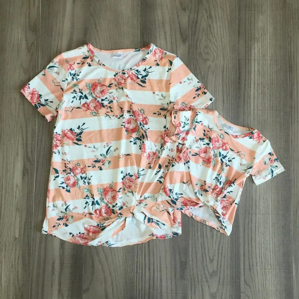 Летняя одежда для мамы и ребенка с цветочным принтом девочек полосатые футболки