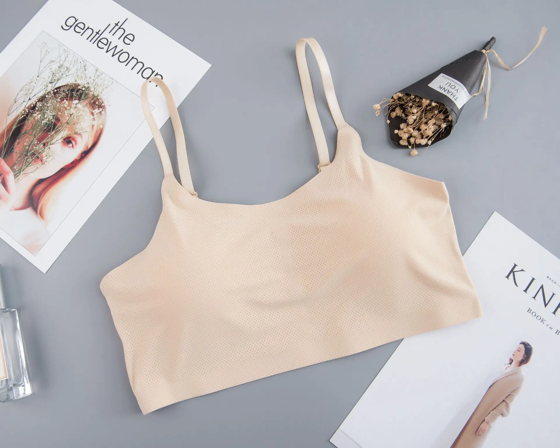 Эластичный бюстгальтер со шнуровкой на груди тонкий слитный бесшовный топ-труба