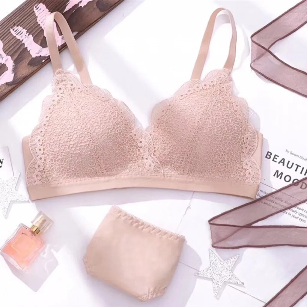 Привлекательный женский бюстгальтер тонкий однотонный с запахом на груди мягкий