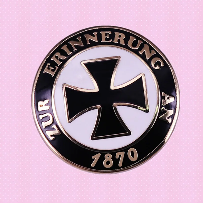 Немецкий Императорский Железный крест времен первой мировой войны в памяти 1870