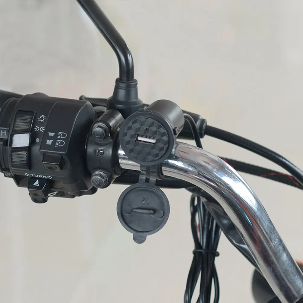 Мотоцикл мобильный телефон Зарядное устройство 12V Водонепроницаемый автомобиля