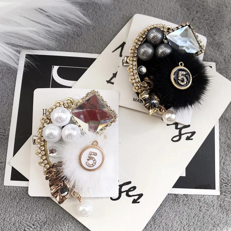 

Big Fabric Pearl Number 5 Brooches for Girl Women Fashion Cloth Shirt Corsage Neck Tie Vintage Brooch Wedding Party Accessories