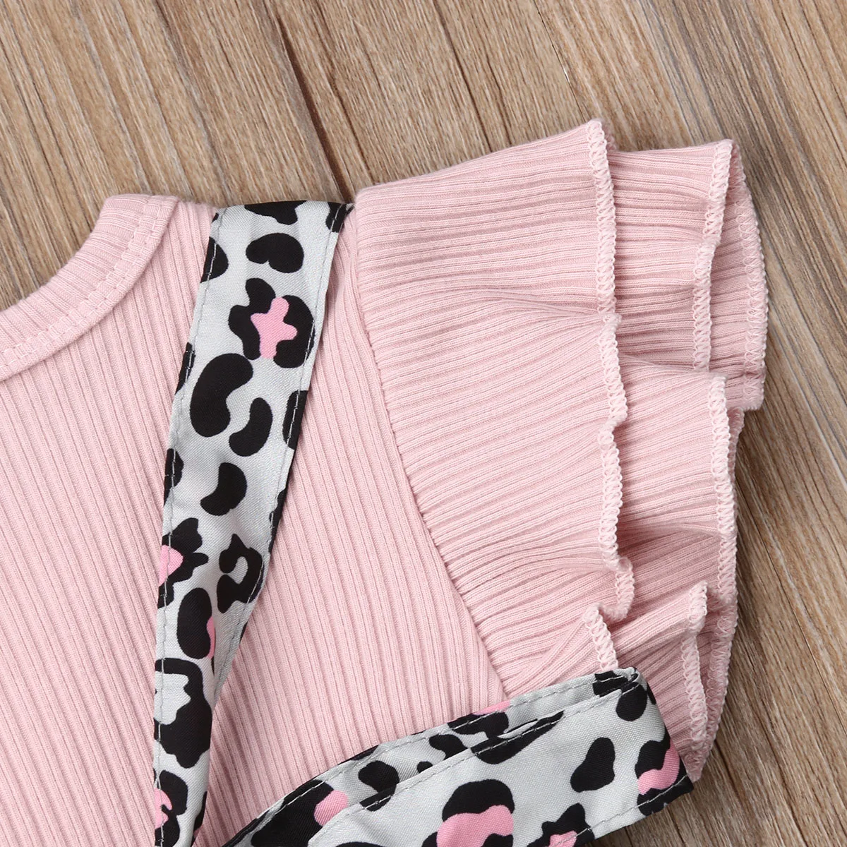 

2020 New Infant Baby Girls Leopard Clothes Ruffle Sleeves Shorts Overalls Summer Outfit