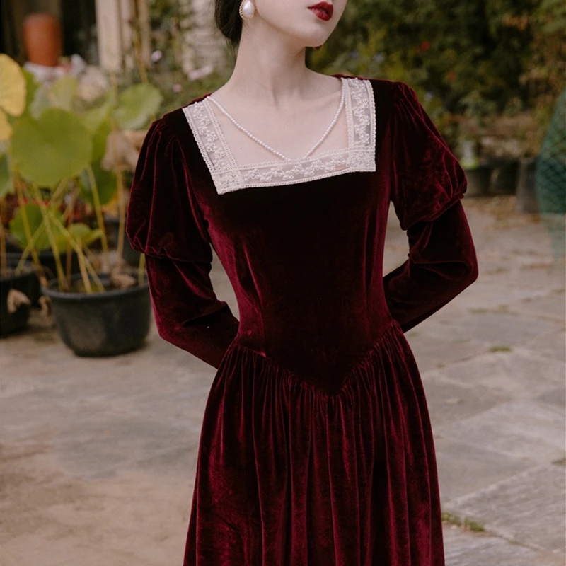 

Wavsiyier Luxury Dress Elegant Patchwork Runway Velvet Autumn Vintage Party 2020 Long Sleeve A-line Dresses Women Boho Winter