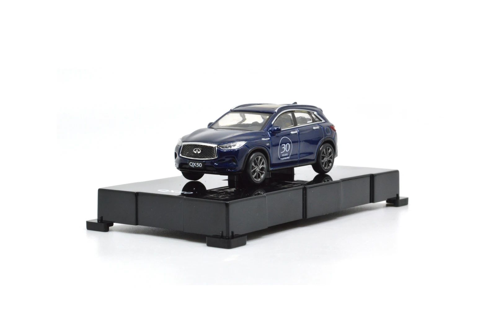 Paudi 1/64 масштаб 1:64 Infiniti QX50 2018 синий 30 лет ограниченная литой игрушки Miniatu модель