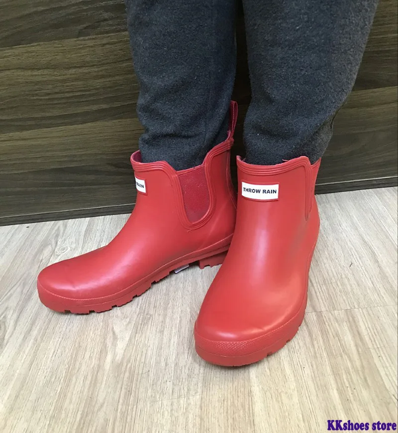 

British Rain Boots Ankle Snow Boots Men And Women Fashion Short Elastic Rubber Shoes Lovers Waterproof Non-slip Solid Rainboots
