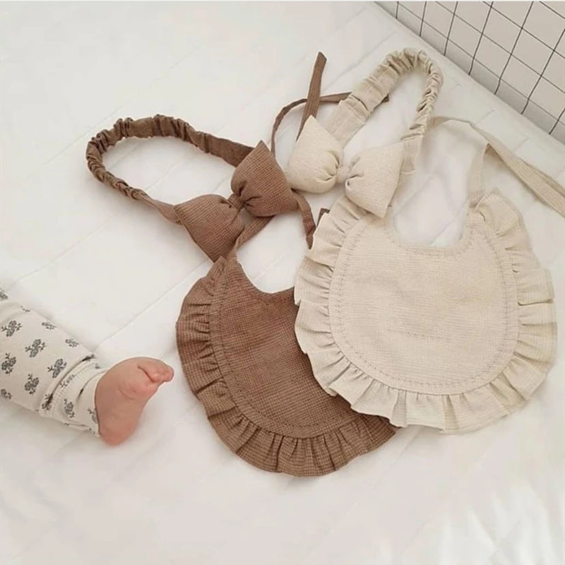 

J2FF 2Pcs Baby Bib Bow Knot Headband Set Solid Color Ruffles Saliva Towel Burp Cloth