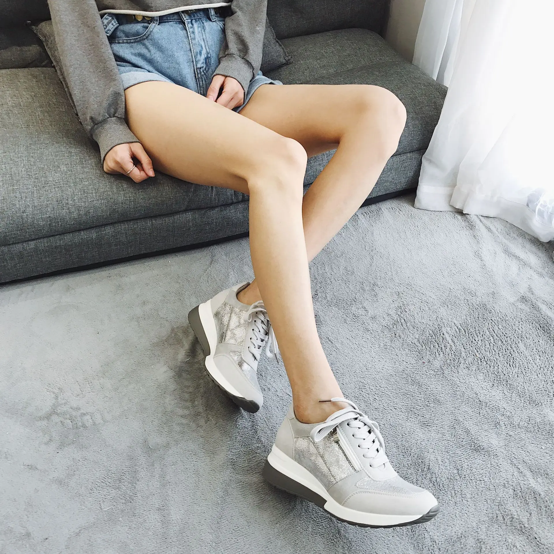 Женские кроссовки с вулканизированной подошвой из сетчатого материала|Женские и