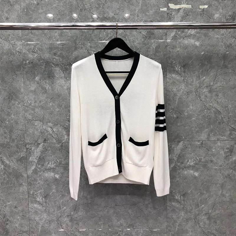 

THOM TB Sweater Spring Autunm Women Korea Style Custom Clothing White Fine Cotton Dog 4-Bar Classic V Neck Cardigan Coats