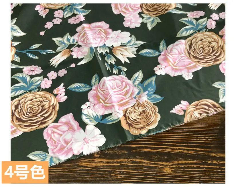 Эластичная ткань с принтом мягкая непрозрачная модная для платья черная зеленая