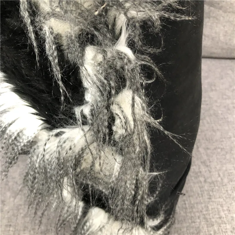 Домашняя декоративная наволочка из искусственного меха разноцветная для дивана