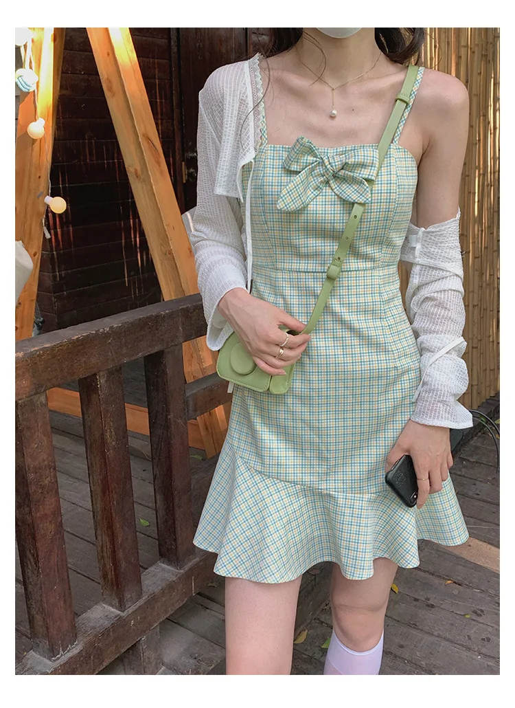 

[Zhipin 6 / 1 10:00am] fresh small Jasmine ~ small a-check suspender skirt