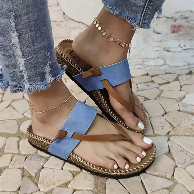 

Girl Flip Flops Slope Thick Crust Female Minimalist Resort Beach Sandals Women Leisure Time Heels Lndoor Slippers Size 35-43