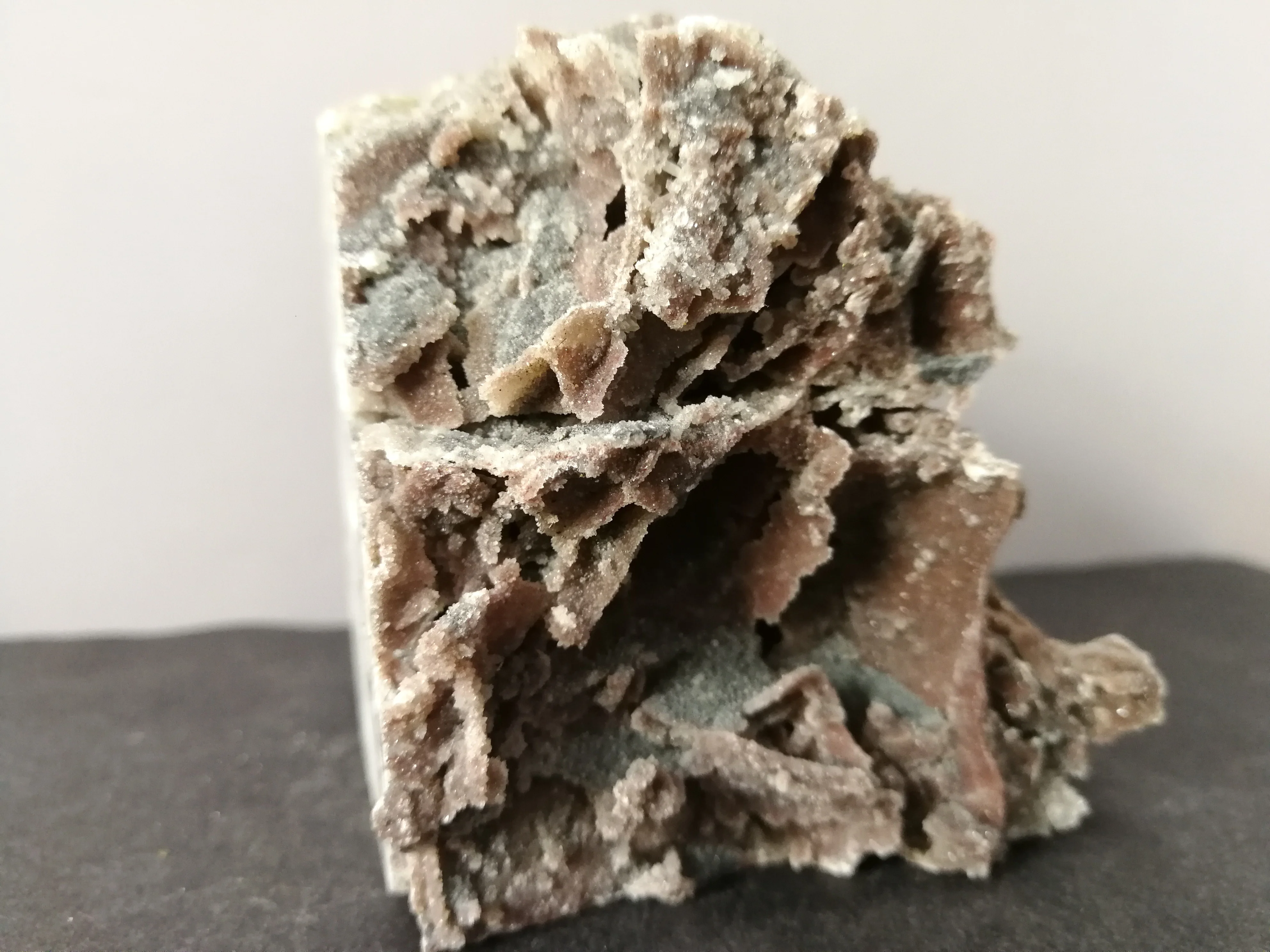 244 7 натуральный минеральный Диорит кварц кристалл энергетический камень для