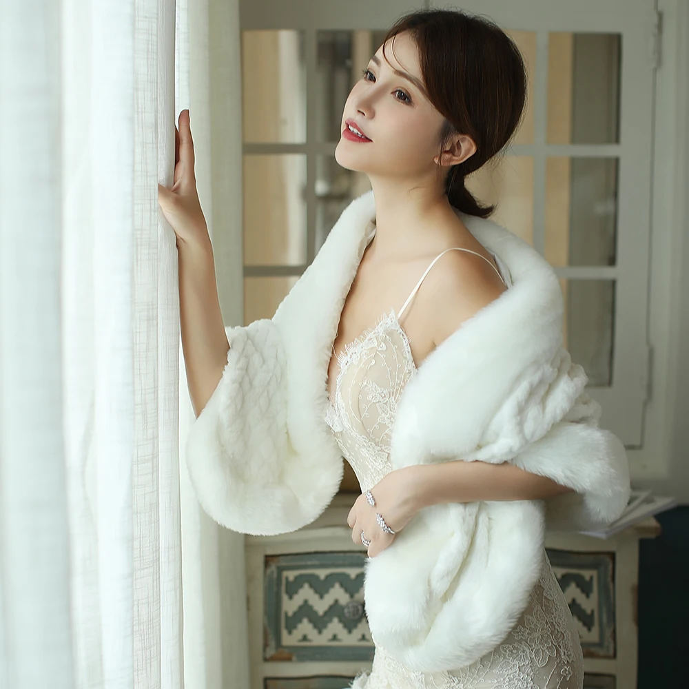 Горячая Распродажа 2020 Недорогая модная свадебная куртка Свадебные палантины для