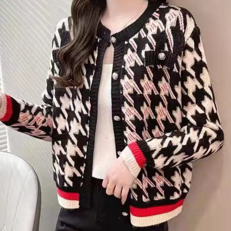 

2021 Spring And Autumn New Cardigan Hit Color Houndstooth Long Sleeve Top Korean Fashion Knitted Sweaters Casual Coat Pull Femme