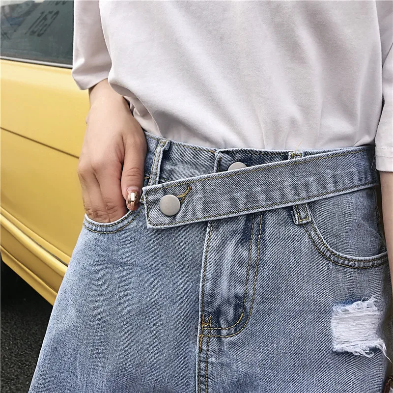

Streetwear Shorts 2021 New Summer Short Jeans High Street Hole Loose Short Pants Fashion High Waist Straight Pants Women Clothes