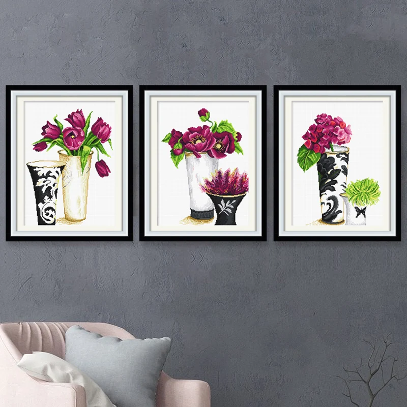 Набор для вышивки крестом холщовая ваза с новогодним принтом фиолетовая Триптих