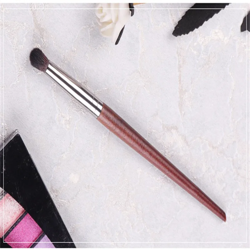 1 шт. природные деревянной ручкой из козьей шерсти тени для век Профессиональные