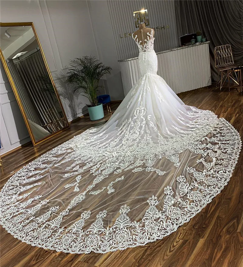 Plus Size Ivory Wedding Dresses A-Line Beading Luxury Wedding Gowns 2021 Long Sleeves Princess Brides Dresses Vestidos De Novia