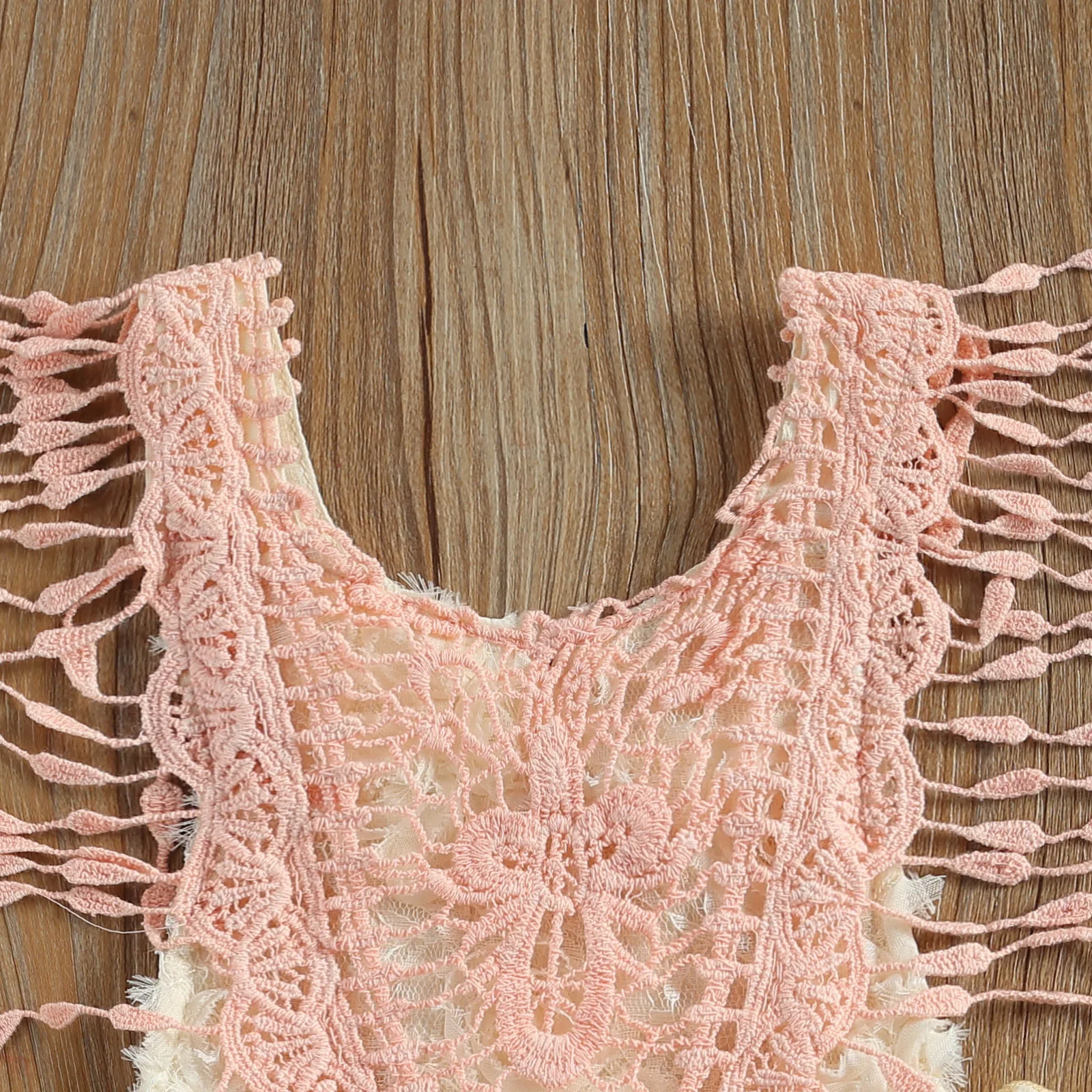 

Newborn Sleeveless Romper, Lace Crochet Decoration Bottom Button Ruffle Summer Clothing