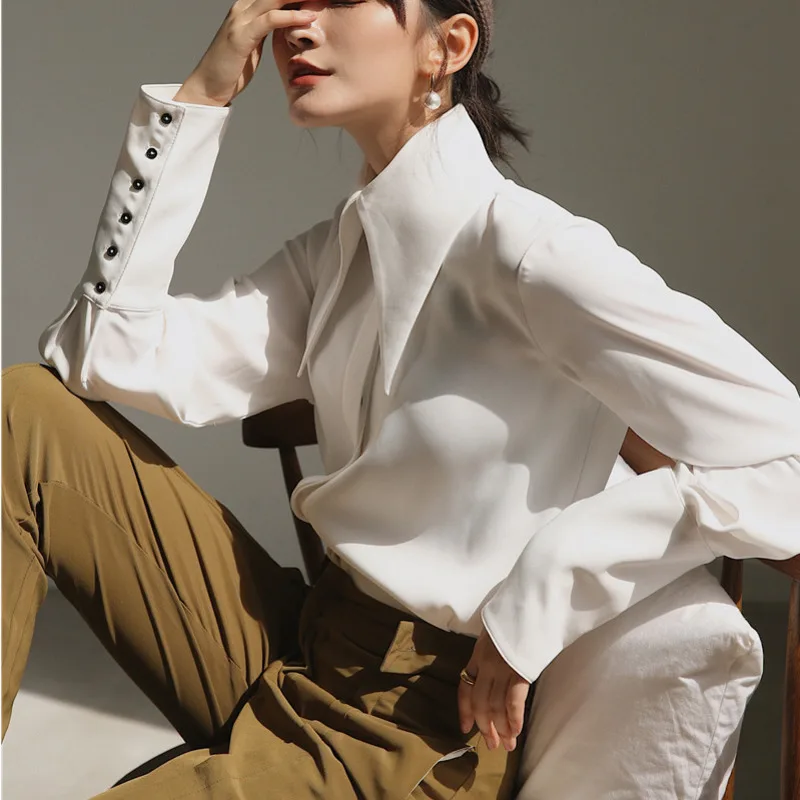 

XUXI 2021 Новая мода весна осень 2021 женская рубашка с длинным рукавом и воротником-фонариком белая рубашка в стиле ретро E313