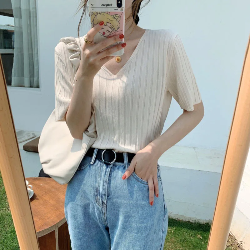 

Hot Sale Ribbing Striped White T Shirt Women Summer 2021 High Quality Fashion V-Neck Short Sleeve Knitted Tshirt Tops Femme