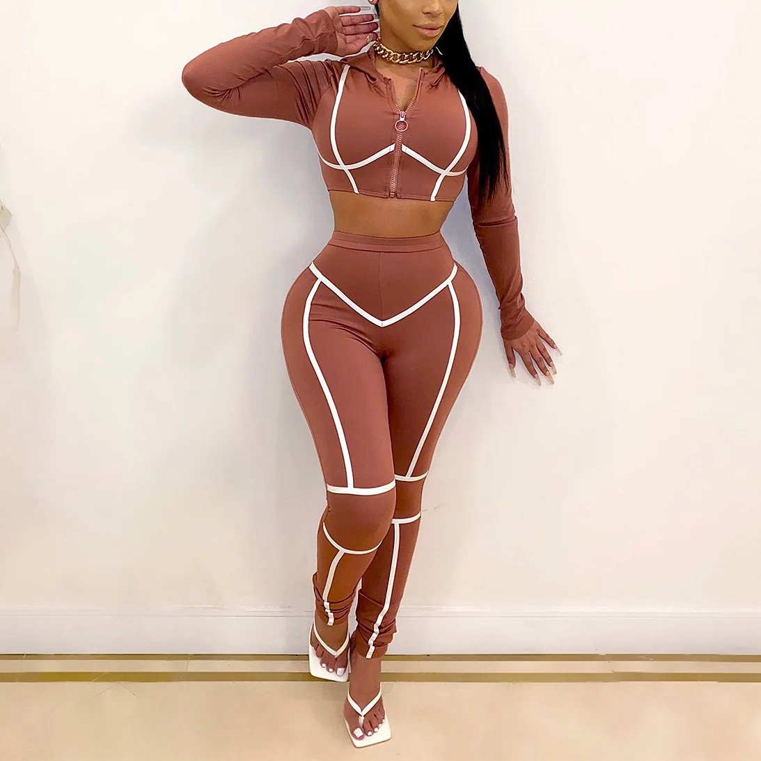 

Пикантные комплекты из двух предметов Клубные наряды узкие кофе с капюшоном в стиле пэчворк», костюм из блузки и карандаш брюки для девочек ...