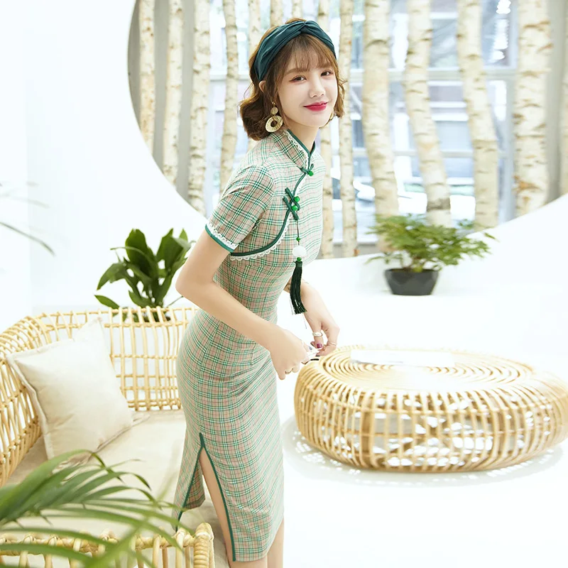 

Literary Plaid Green Long Dresses Half Long Sleeve Cheongsam Dress Female Classic Modern Qipao Cotton Chinese Dress