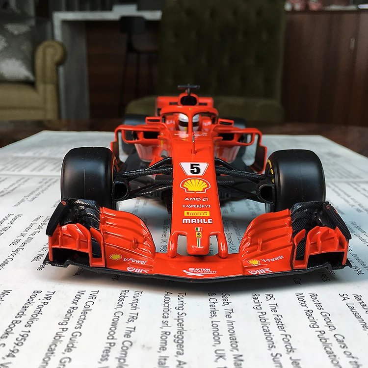 Модель Bburago 1:1 1/18 2018 Ferrari SF71 H Vettel No5 Формула 1 F1 гоночный автомобиль Транспортное