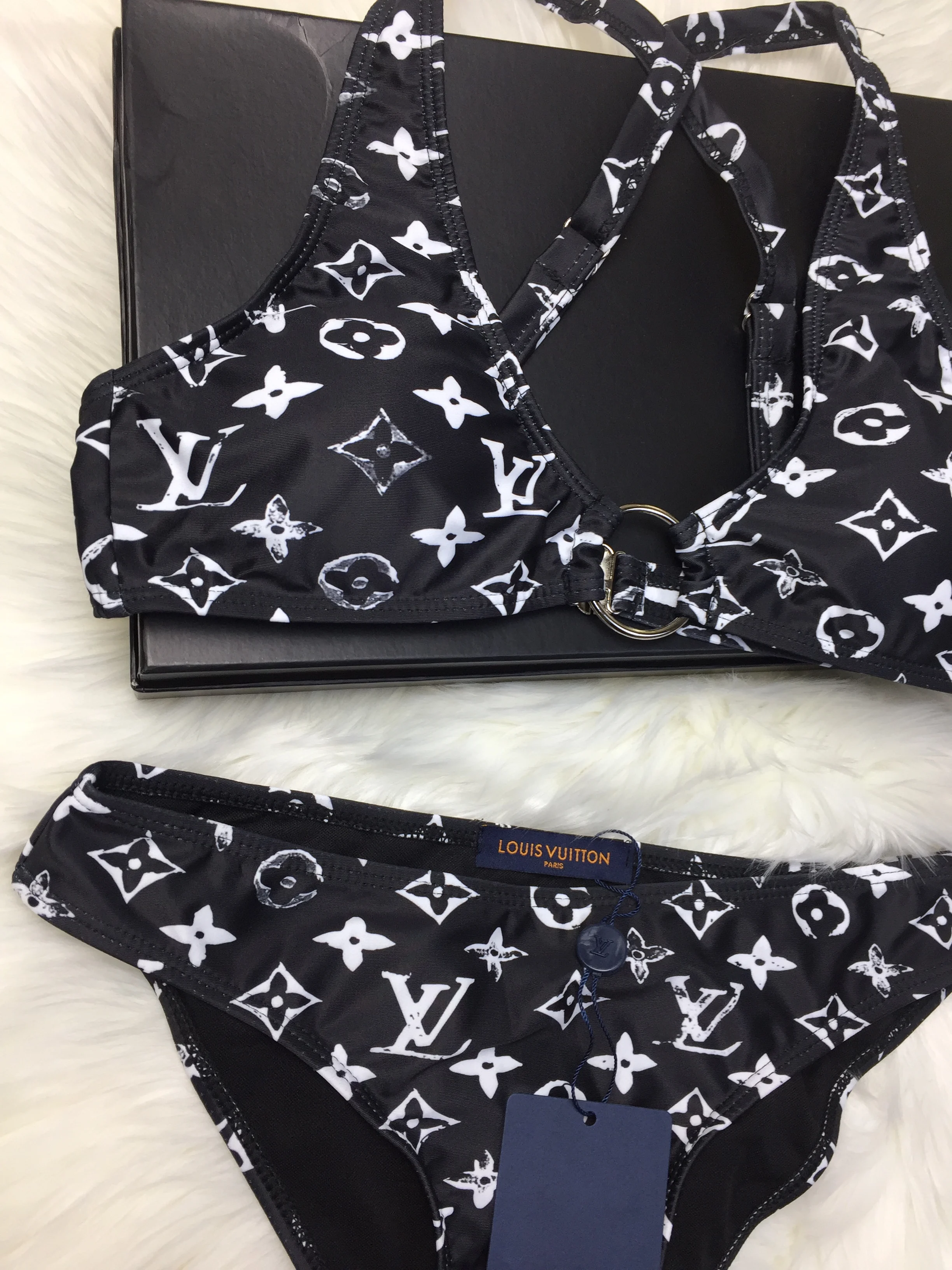 

Female Bikini swimsuit women swimwear two pieces Bikini