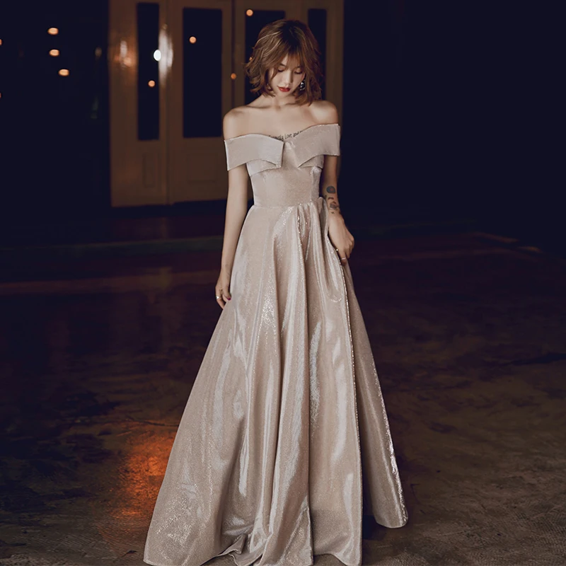 Новинка сексуальное вечернее платье с открытыми плечами длинное на шнуровке