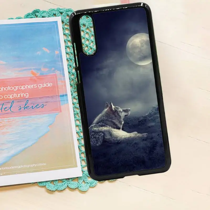 

Moon roaring wolf animal Phone Case PC for iPhone 11 12 pro XS MAX 8 7 6 6S Plus X 5S SE 2020 XR
