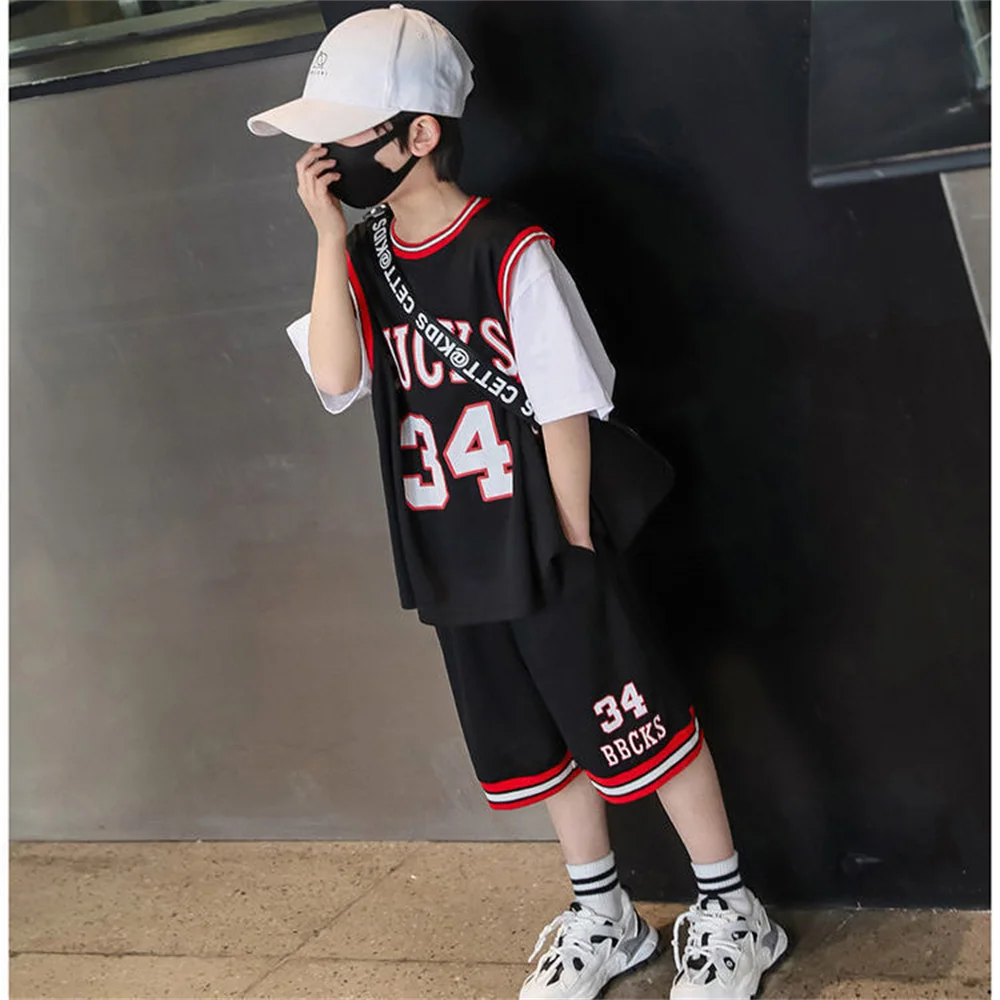 

Children's football suit 2021 summer new vibrato children's western style big boy short-sleeved handsome basketball kid two-piec