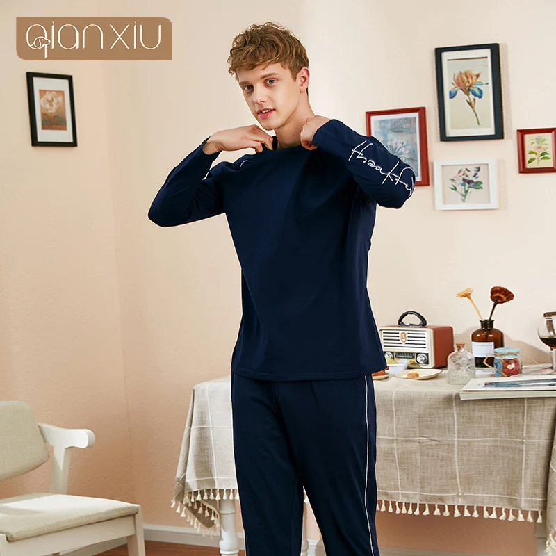 

Autumn and winter new couple men's head round neck long-sleeved cotton pajamas set, comfortable, breathable, sexy home service