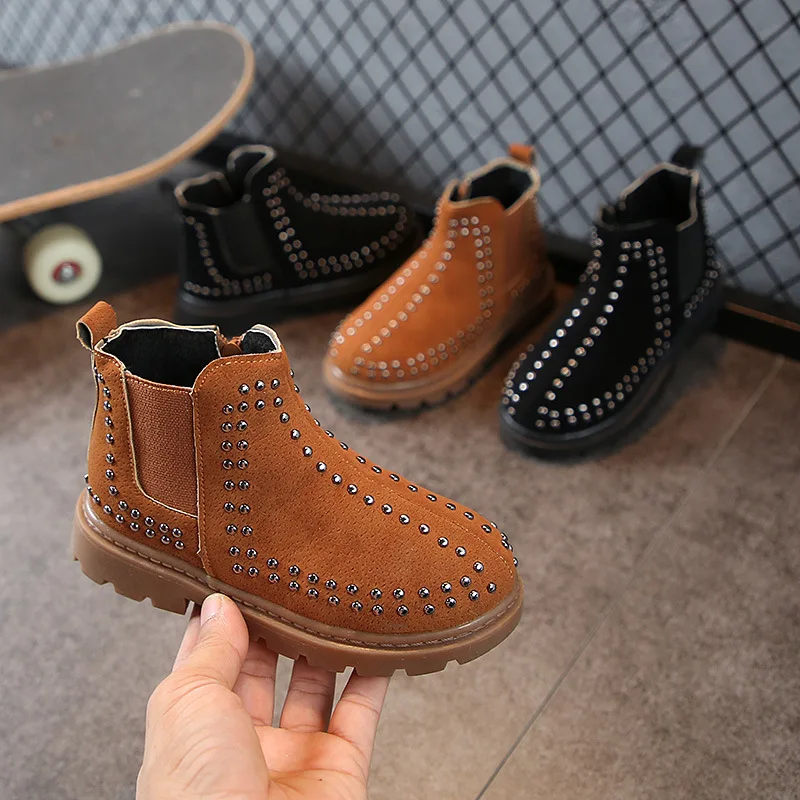 Модная зимняя обувь детские коричневые ботинки высокие мягкие Черные ботильоны