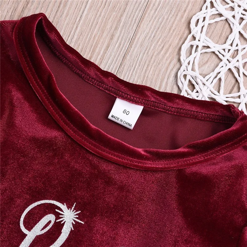 Детский бархатный комбинезон для новорожденных с надписью и перьями |