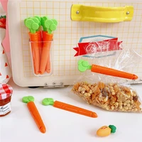 5 pcs portable kitchen snacks sealer carrot closure pocket bags sealing clips
