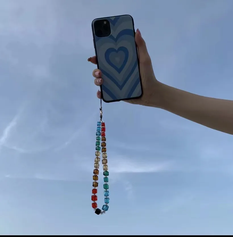 Candy Color Acrylic Short Mobile Phone Chain Ladies Fashion Mobile Phone Lanyard Women