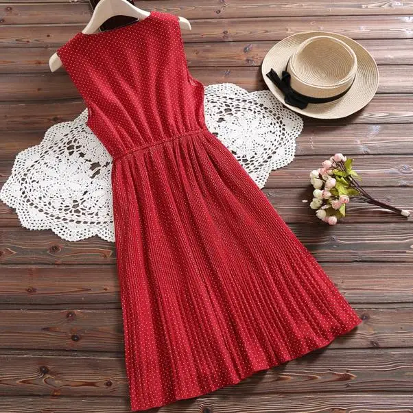 Летнее женское шикарное белое красное платье в горошек без рукавов с оборками