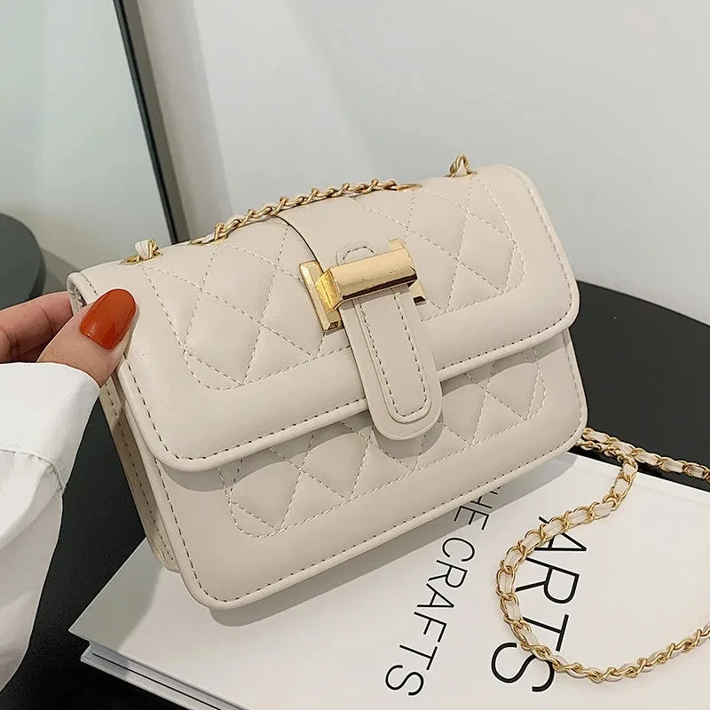 

Fashion Solid Color Shoulder Crossbody Bag for Women 2022 Leather Woven Bag Female Designer Casual Concise Chest Bag Waist Bag