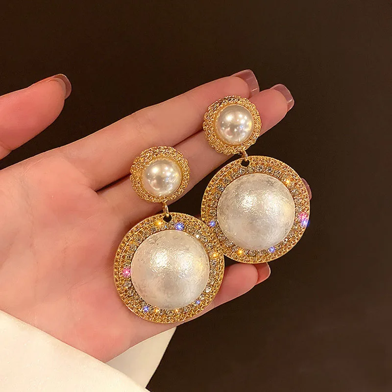 

Korea Elegant Pearl Pendant Earrings Simple Rhinestone Imitation Pearl Round Big Earrings Women's Party Jewelry