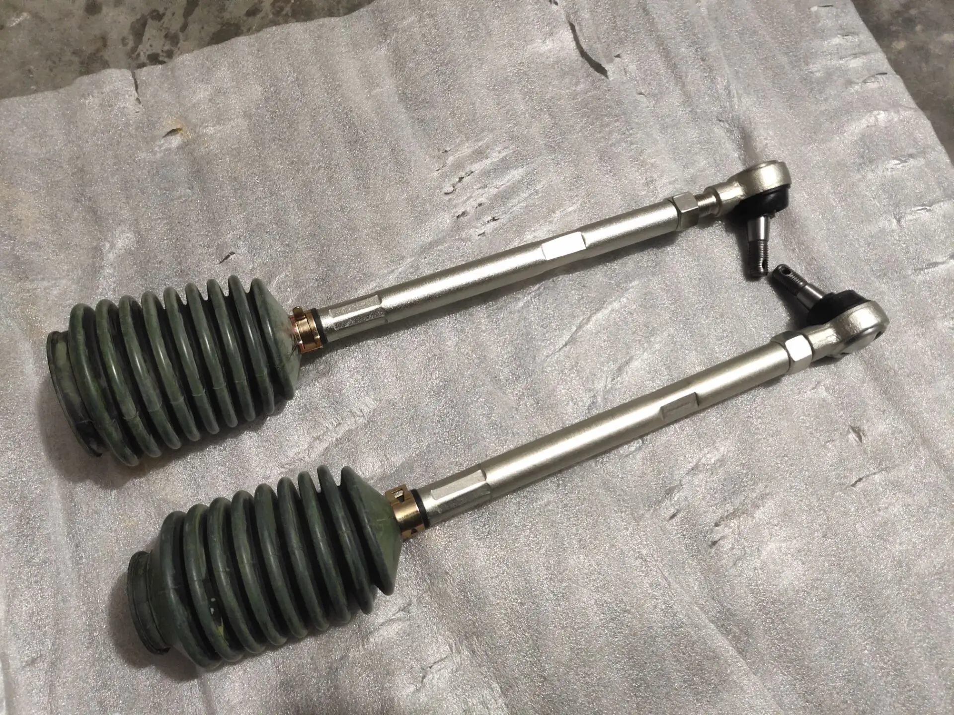 Левая и правая рулевая тяга для CFZ5/CF500FORCE болтов размером M10/M12 277 мм